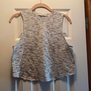 Lululemon cross back cropped tank size 4